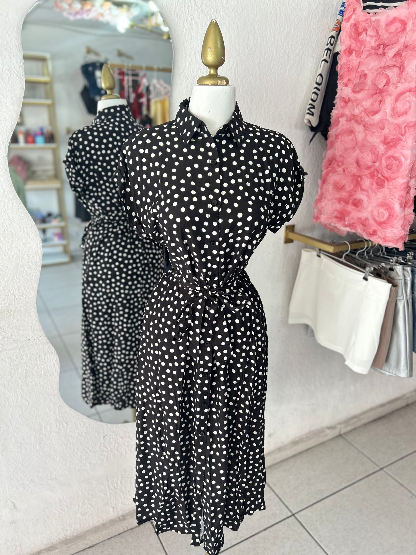 Vestido lunares