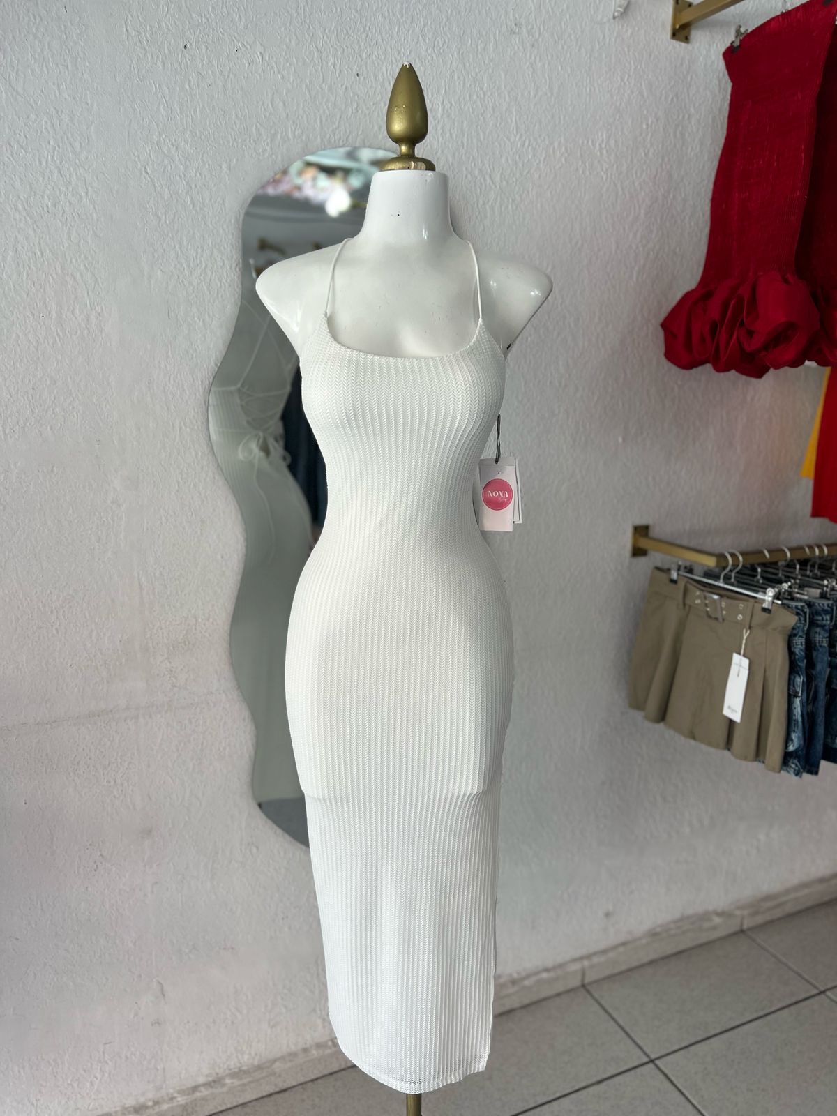 VESTIDO BLANCO ESCOTE ESPALDA