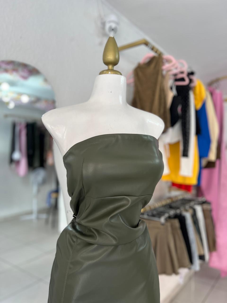 VESTIDO VERDE MILITAR VINIPIEL